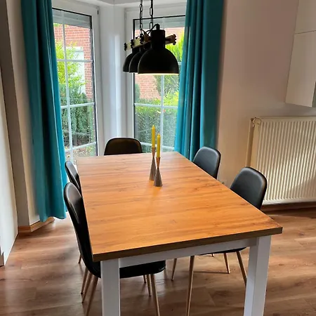 Ruhig Gelegenes Mit Kamin Holiday home *