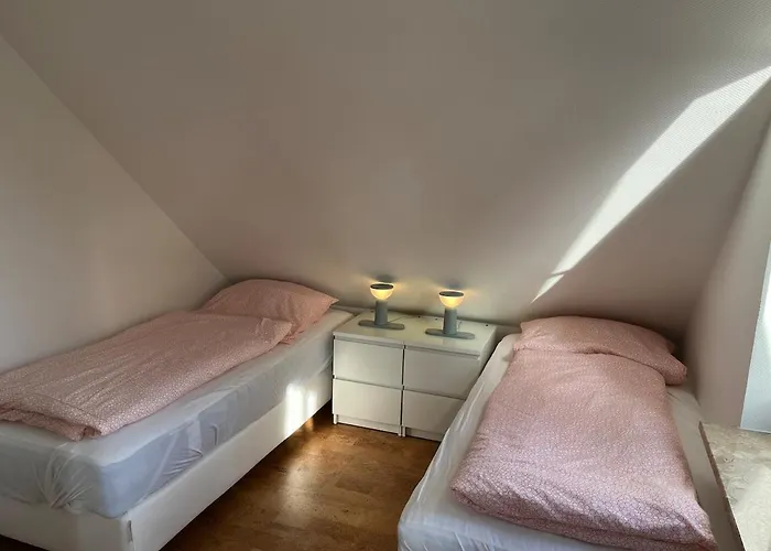 Ruhig Gelegenes Mit Kamin