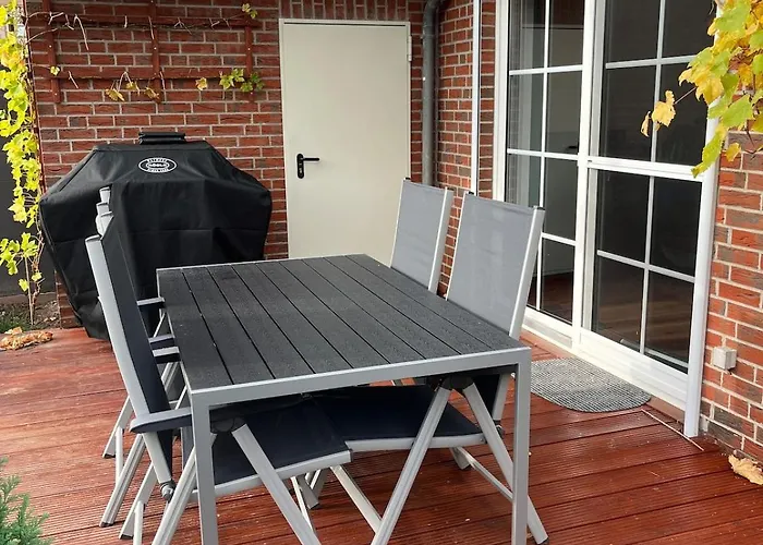 Ruhig Gelegenes Mit Kamin